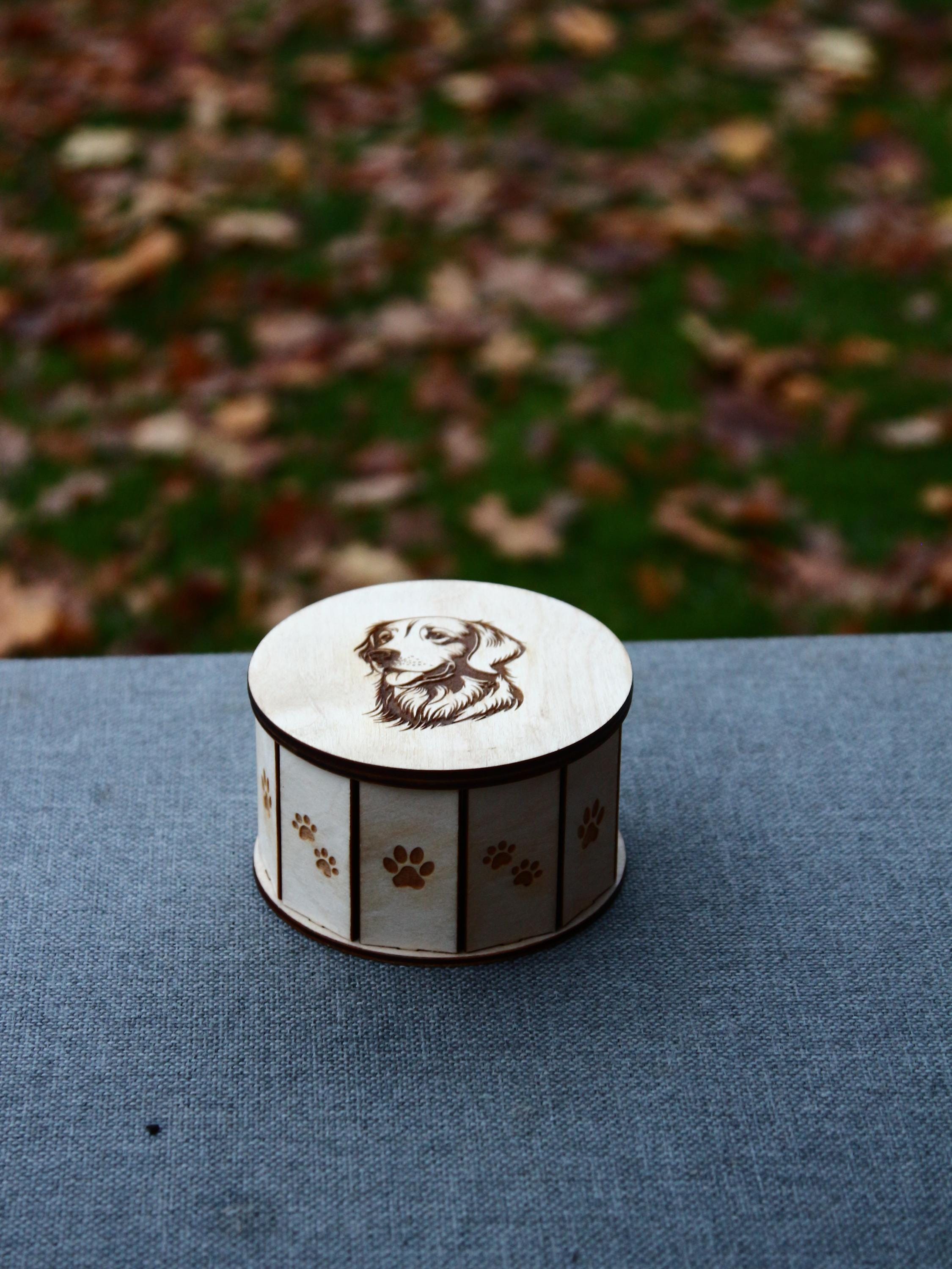 Round Custom Pet Urn Box